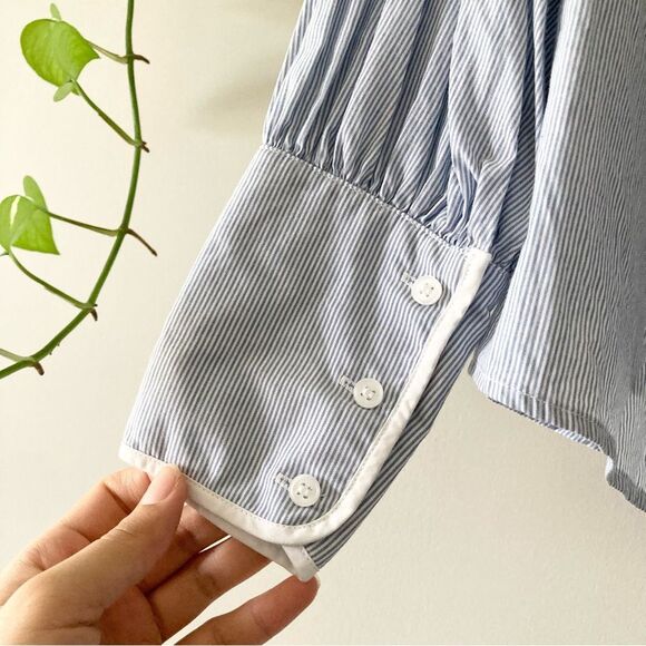 Ro & De Blue and White Striped Long Sleeve Top with‎ Tie Neck Size S - Picture 5 of 6